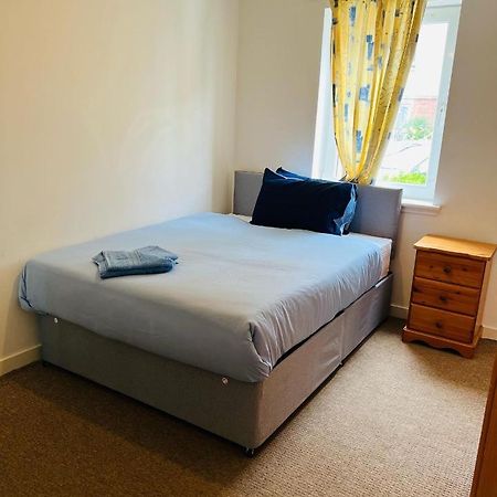 Modern 2Bed 2Bath Ground Floor Apartment Edinburgh Bagian luar foto