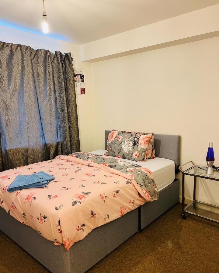 Modern 2Bed 2Bath Ground Floor Apartment Edinburgh Bagian luar foto